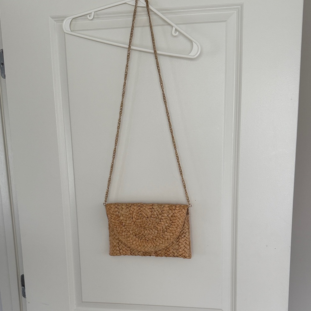 Urban Expressions Natural Woven Clutch